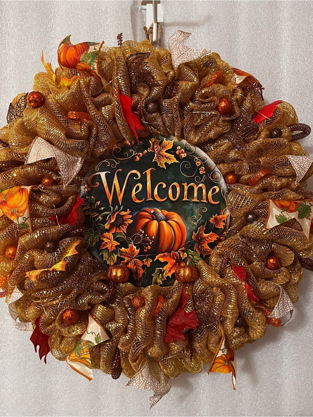 Welcome Fall Pumpkin Wreath - Gold and Orange Holiday Décor
